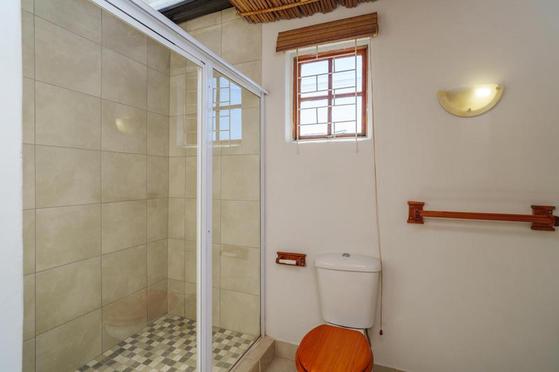 2 Bedroom Property for Sale in Kenilworth Western Cape